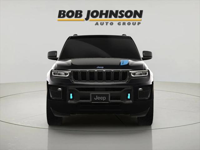 2024 Jeep Grand Cherokee Trailhawk