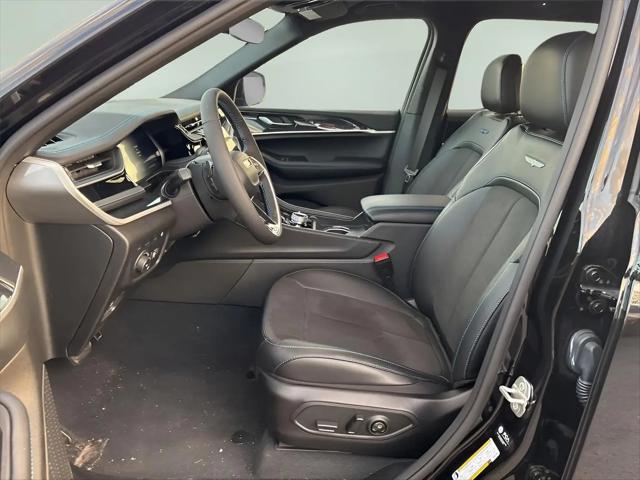 2024 Jeep Grand Cherokee Trailhawk