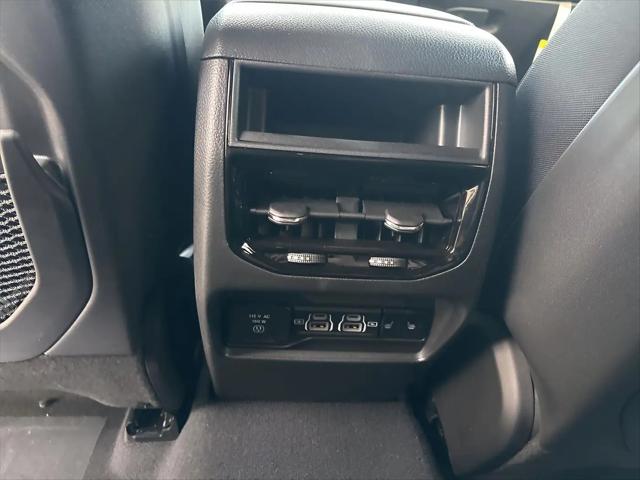2024 Jeep Grand Cherokee Trailhawk