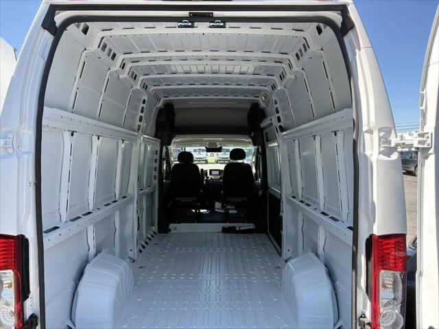 2024 Ram ProMaster Cargo Van Tradesman Super High Roof 159" WB EXT w/Pass Seat
