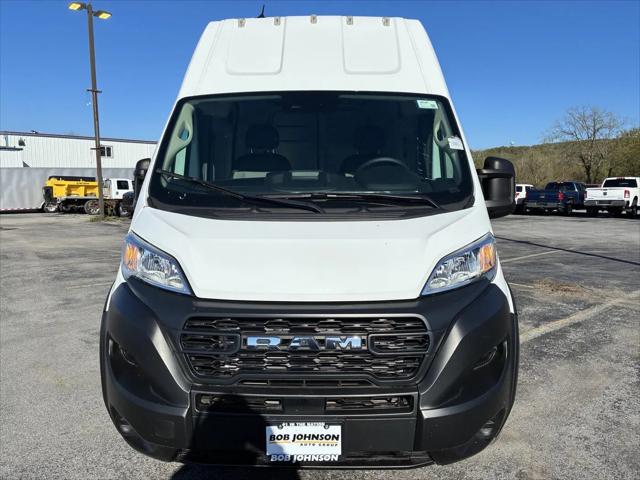2024 Ram ProMaster Cargo Van Tradesman Super High Roof 159" WB EXT w/Pass Seat