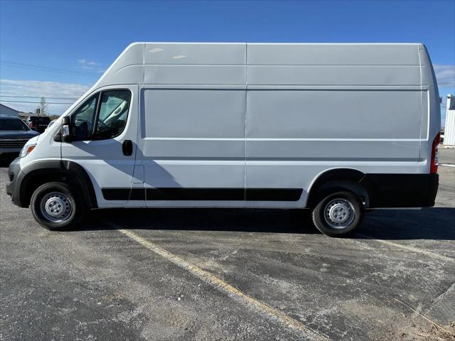 2024 Ram ProMaster Cargo Van Tradesman Super High Roof 159" WB EXT w/Pass Seat