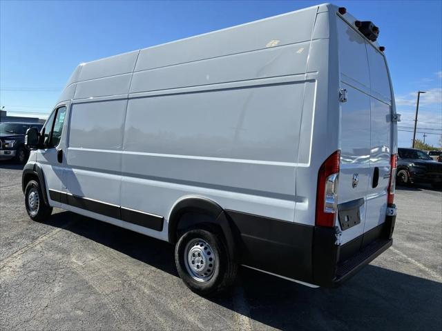 2024 Ram ProMaster Cargo Van Tradesman Super High Roof 159" WB EXT w/Pass Seat