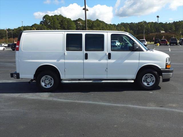 2022 Chevrolet Express Cargo Van RWD 2500 Regular Wheelbase WT