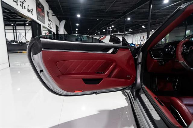2021 Porsche 911 Turbo S Cabriolet