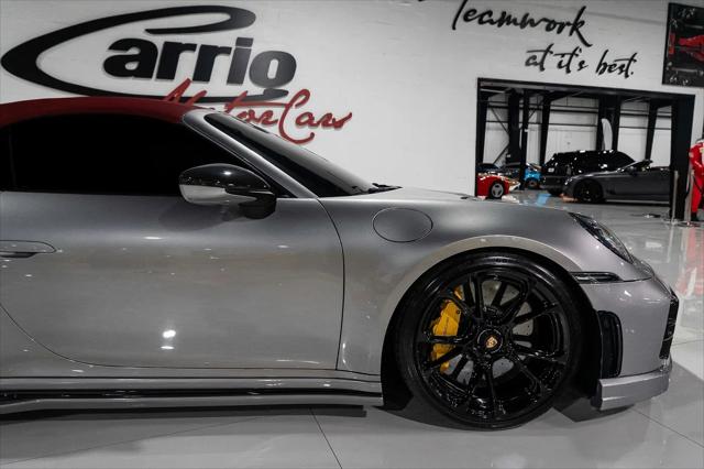 2021 Porsche 911 Turbo S Cabriolet