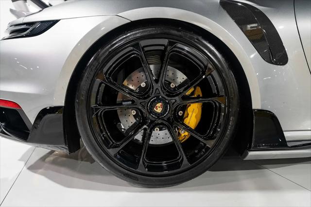 2021 Porsche 911 Turbo S Cabriolet