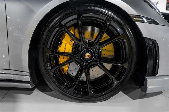 2021 Porsche 911 Turbo S Cabriolet