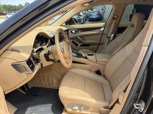 2012 Porsche Panamera 4