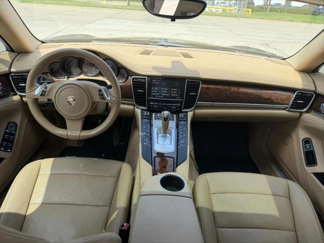 2012 Porsche Panamera 4