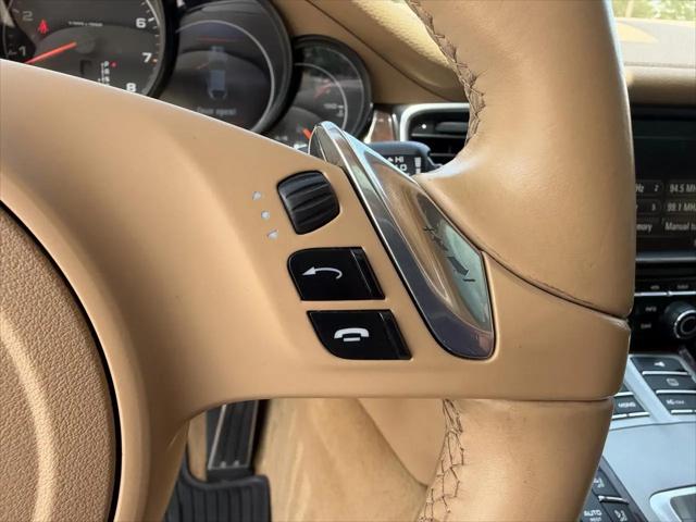 2012 Porsche Panamera 4