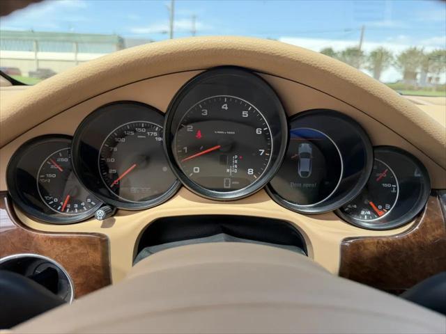 2012 Porsche Panamera 4