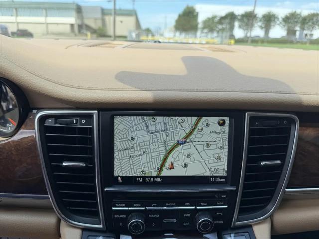 2012 Porsche Panamera 4