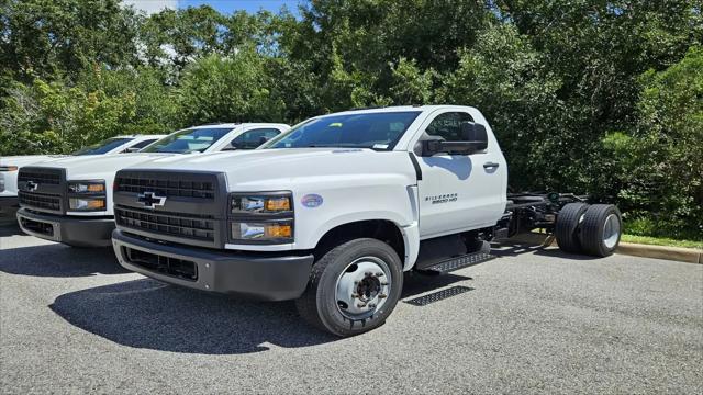 2024 Chevrolet Silverado 6500HD 1WT