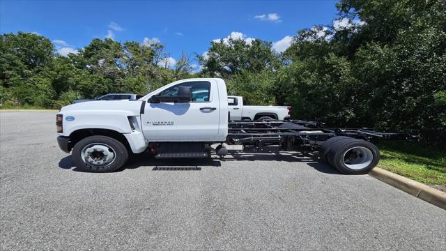 2024 Chevrolet Silverado 6500HD 1WT