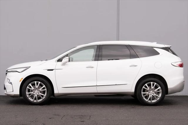 2023 Buick Enclave Premium AWD