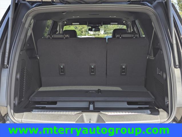 2024 Chevrolet Suburban 2WD Premier