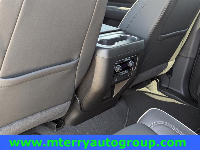 2024 Chevrolet Suburban 2WD Premier