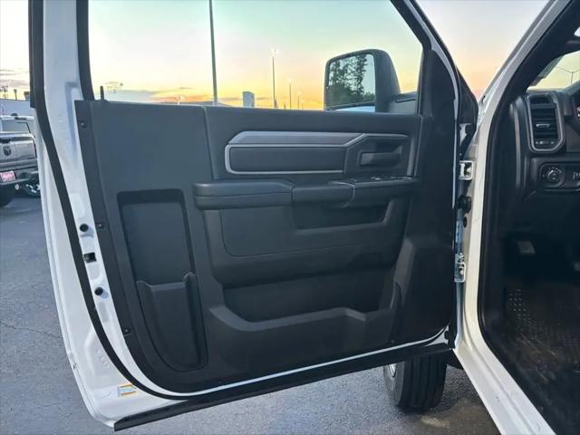 2024 Ram 5500 Tradesman/SLT