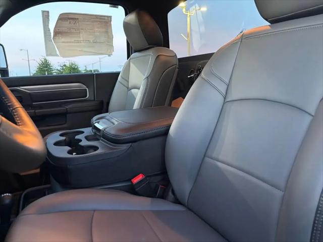 2024 Ram 5500 Tradesman/SLT