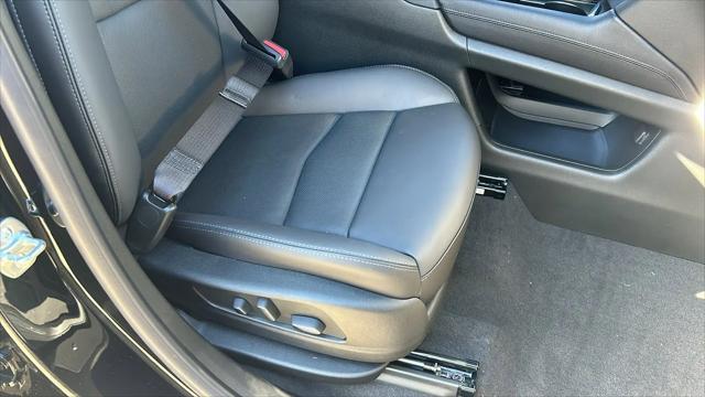 2025 Cadillac XT5 FWD Premium Luxury