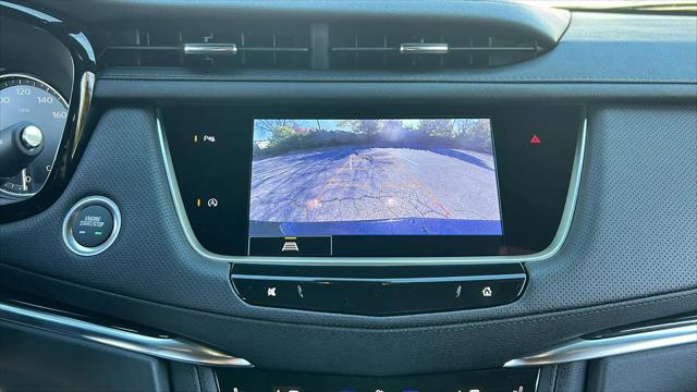 2025 Cadillac XT5 FWD Premium Luxury