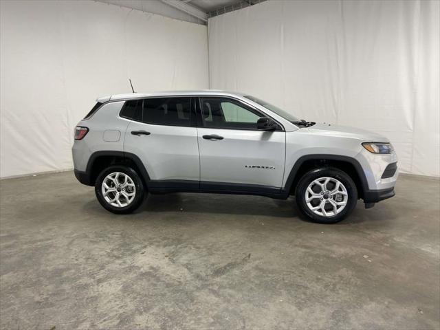 2025 Jeep Compass COMPASS SPORT 4X4
