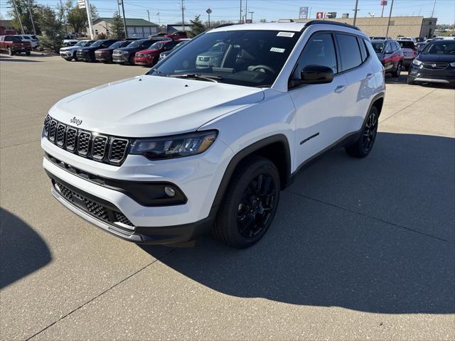 2025 Jeep Compass COMPASS LATITUDE 4X4