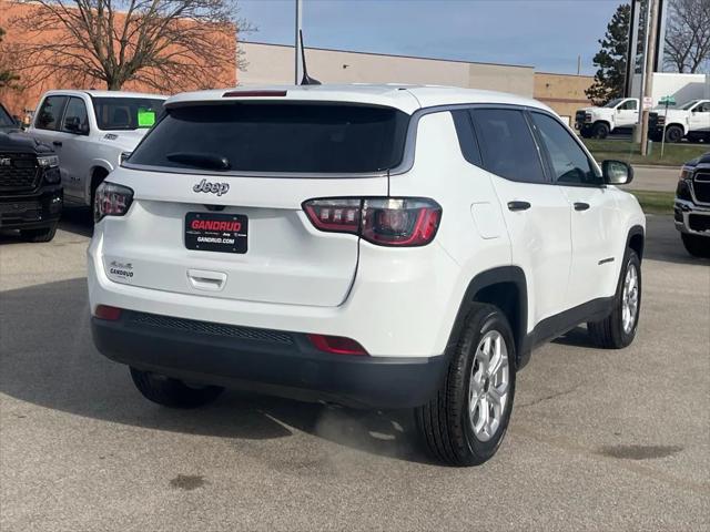 2025 Jeep Compass COMPASS SPORT 4X4