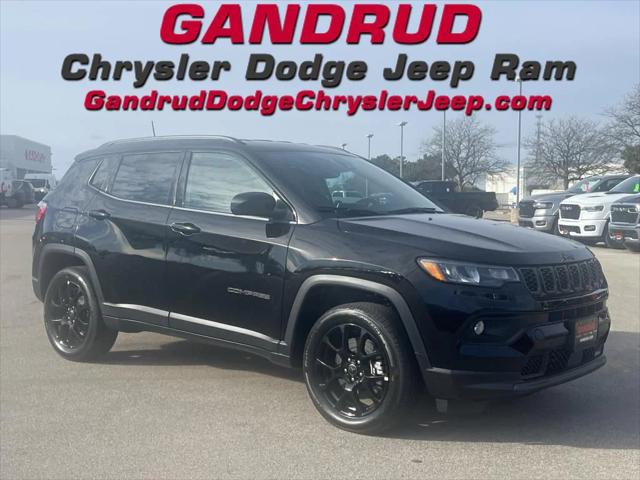 2025 Jeep Compass COMPASS LATITUDE 4X4