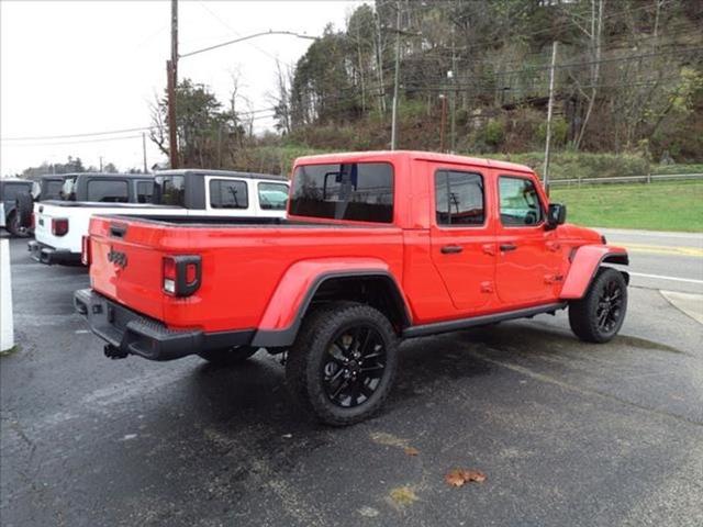 2025 Jeep Gladiator GLADIATOR NIGHTHAWK 4X4