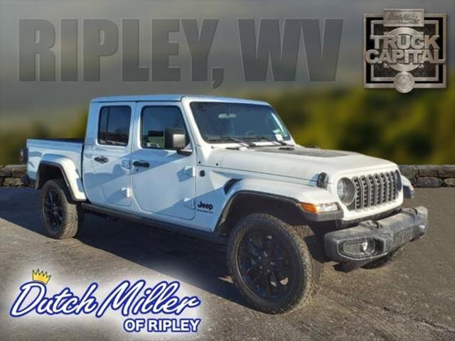 2025 Jeep Gladiator GLADIATOR NIGHTHAWK 4X4