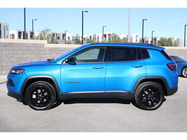 2025 Jeep Compass COMPASS LATITUDE 4X4