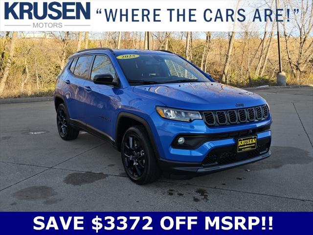 2025 Jeep Compass COMPASS LATITUDE 4X4