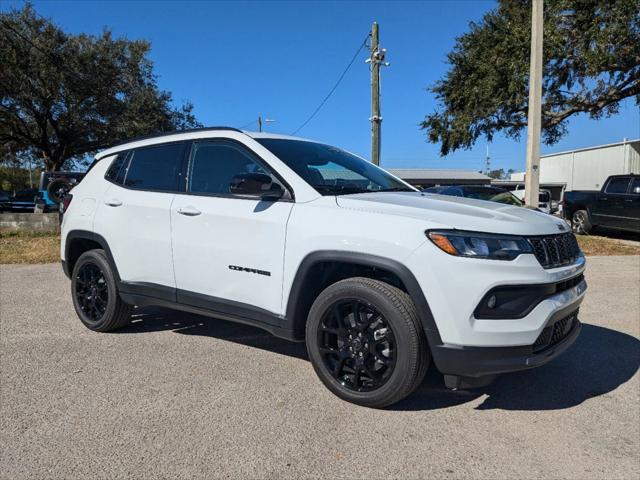 2025 Jeep Compass COMPASS LATITUDE 4X4