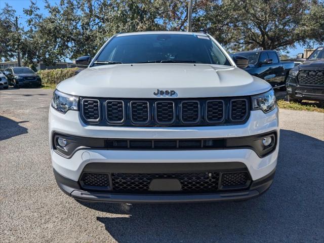 2025 Jeep Compass COMPASS LATITUDE 4X4
