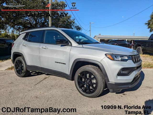 2025 Jeep Compass COMPASS LATITUDE 4X4