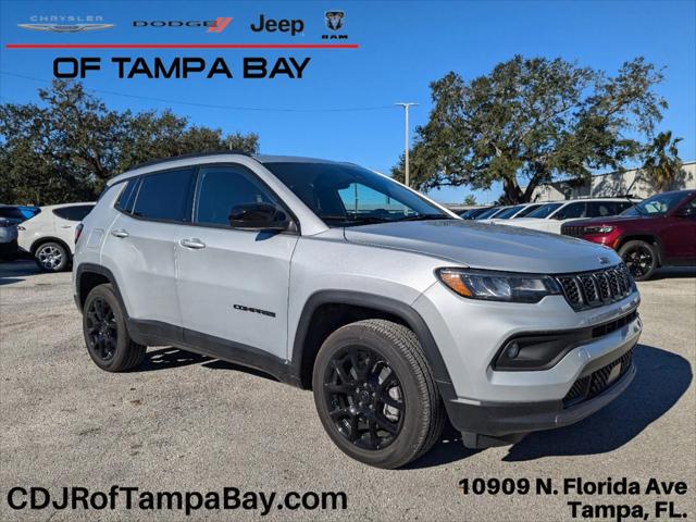 2025 Jeep Compass COMPASS LATITUDE 4X4
