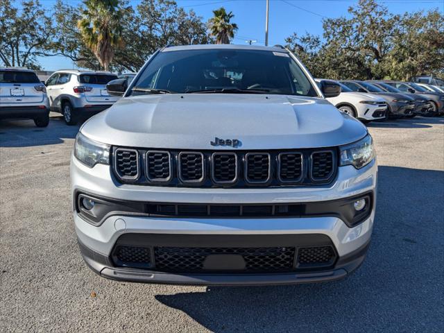 2025 Jeep Compass COMPASS LATITUDE 4X4