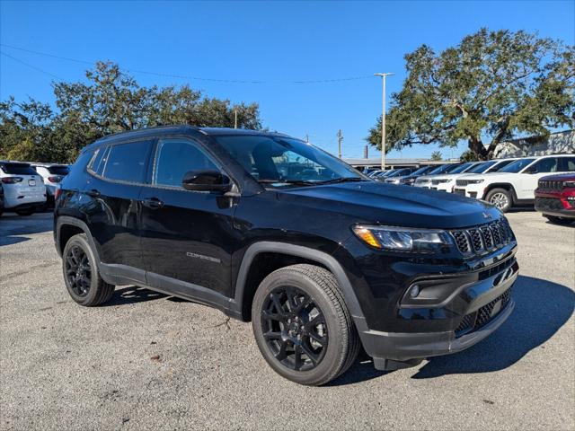 2025 Jeep Compass COMPASS LATITUDE 4X4