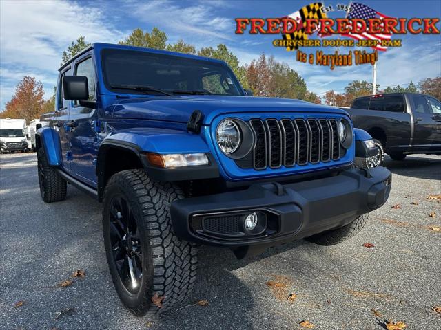 2025 Jeep Gladiator GLADIATOR NIGHTHAWK 4X4