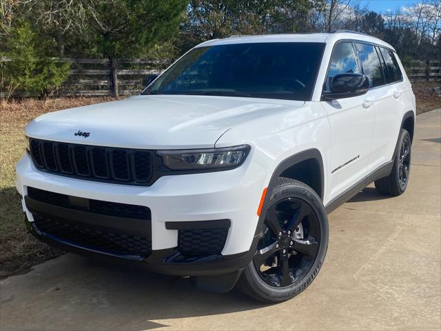 2025 Jeep Grand Cherokee GRAND CHEROKEE L ALTITUDE X 4X4
