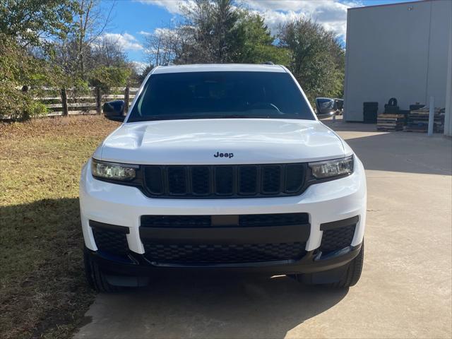 2025 Jeep Grand Cherokee GRAND CHEROKEE L ALTITUDE X 4X4