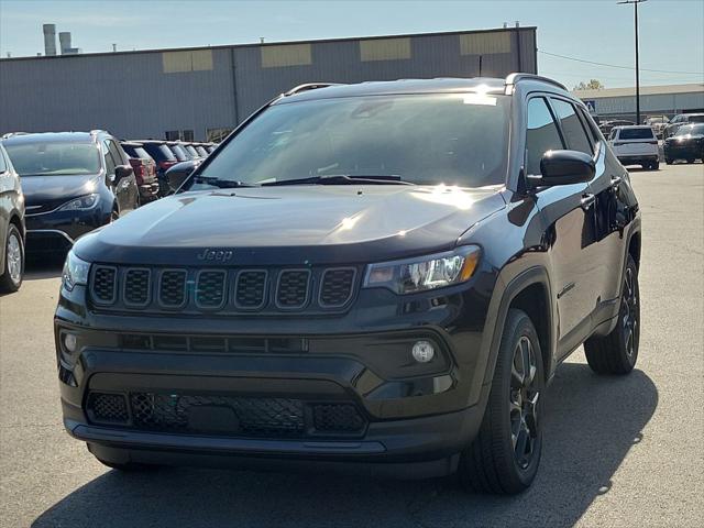 2025 Jeep Compass COMPASS LATITUDE 4X4