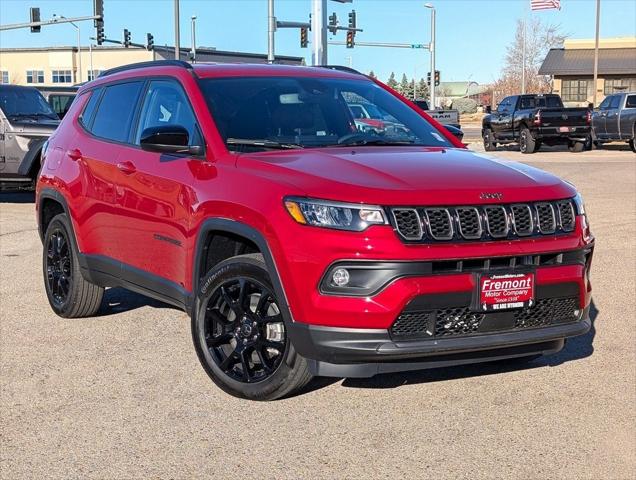 2025 Jeep Compass COMPASS LATITUDE 4X4