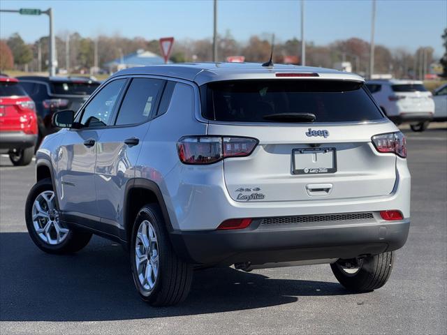 2025 Jeep Compass COMPASS SPORT 4X4