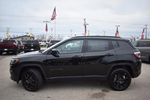 2025 Jeep Compass COMPASS LATITUDE 4X4