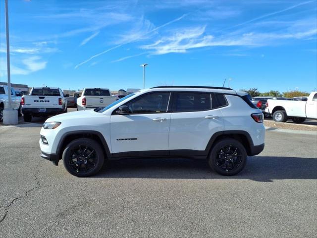 2025 Jeep Compass COMPASS LATITUDE 4X4