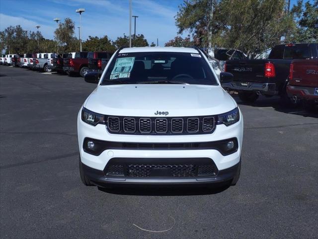 2025 Jeep Compass COMPASS LATITUDE 4X4