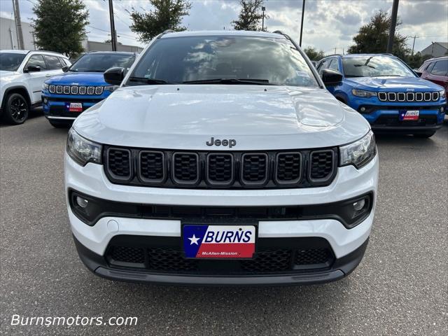 2025 Jeep Compass COMPASS LATITUDE 4X4